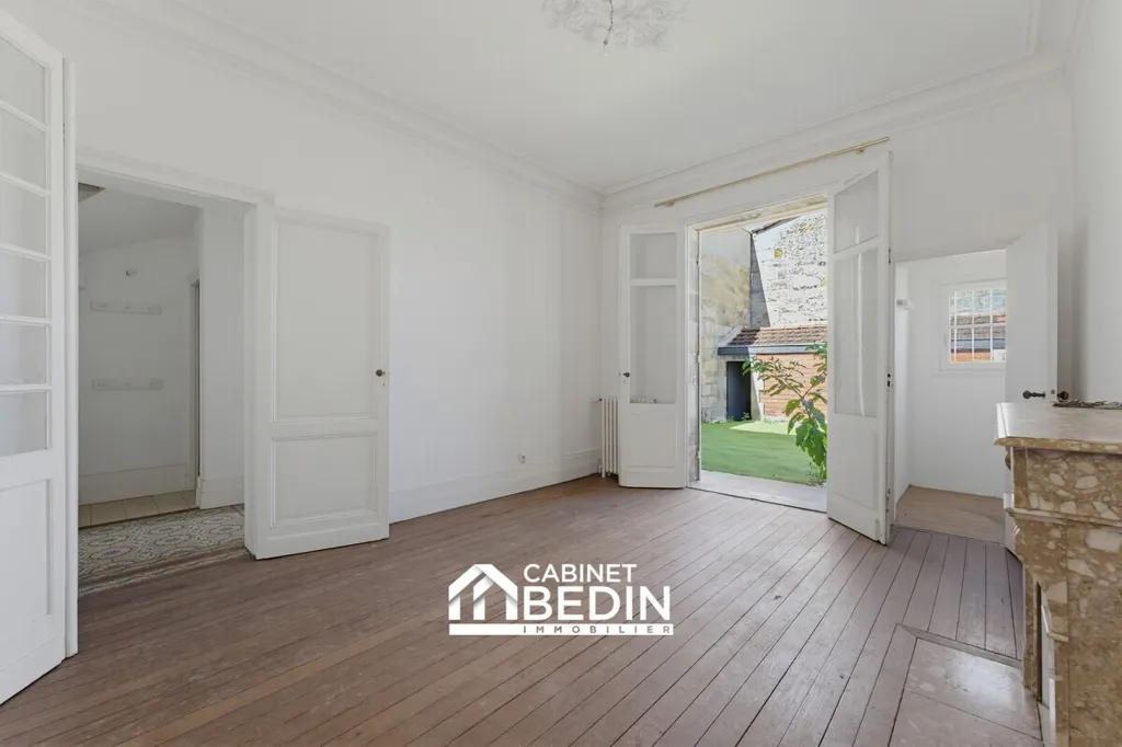 Maison 8 pièces à Bordeaux