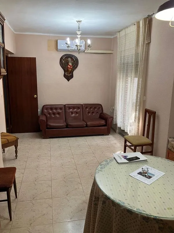 Séjour - 3-Bedroom Flat with Terrace in Monumental City