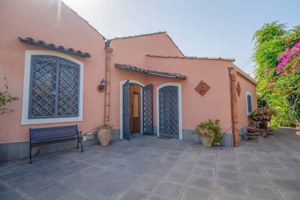 Välivaade - Luxury Villa with Pool in Acireale, Sicily