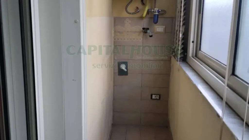 Esik - Armed Two-Bedroom Flat with Balcony in Capua
