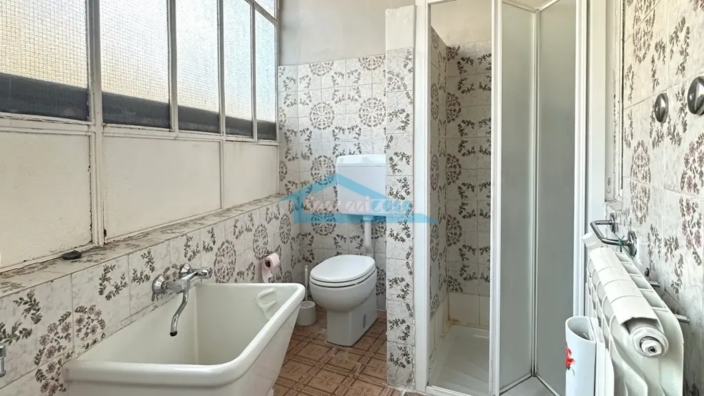 Bagni - Independent House with Two Balconies in Adro