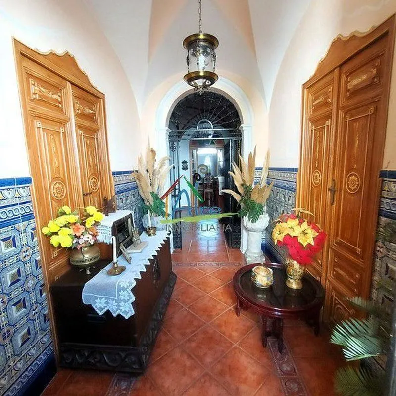 Entrée - Corner Chalet with Two Entrances in Cala, Huelva