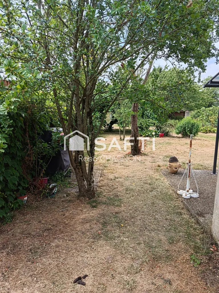 Garden - House with Garden near Fontenay Le Comte