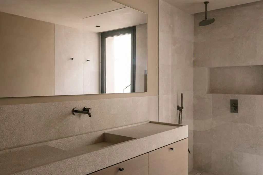 Salles de bain - Spanish-Mediterranean Villa with Pool in Establiments