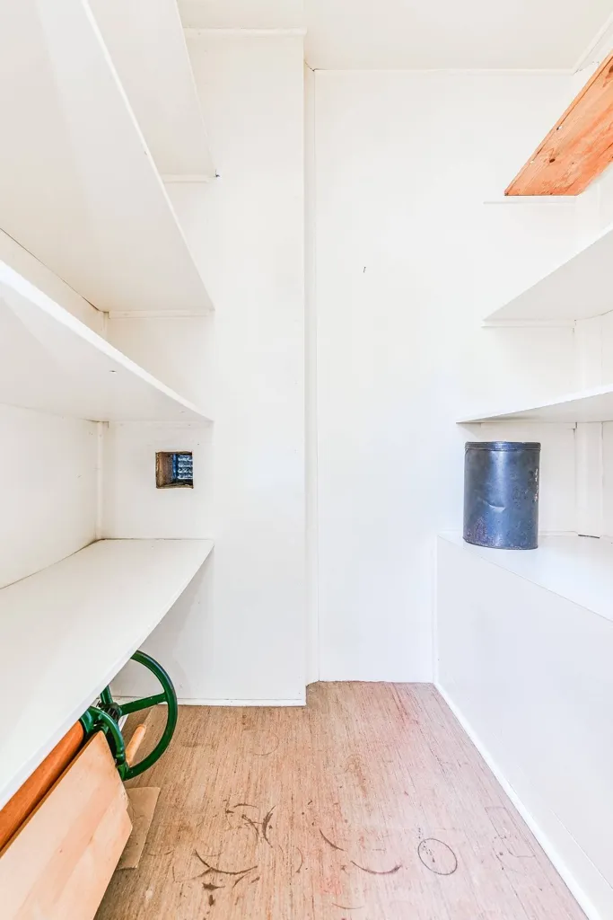 Pesuköök - Renovated Villa with Garden in Ekshärad