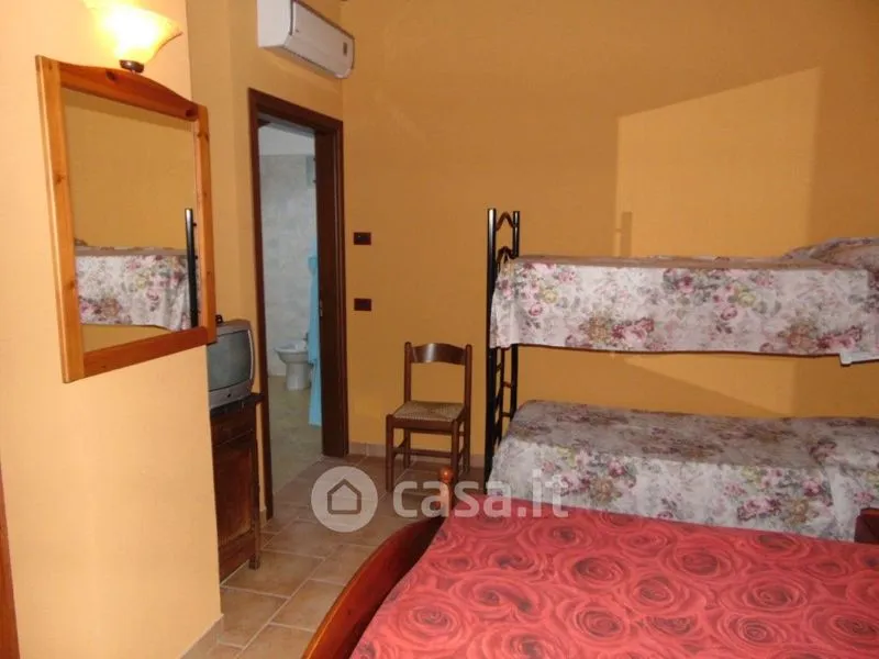 Magamistoad - Rented Duplex with Terrace in Mombaruzzo