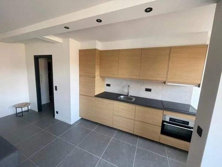 Cuisine - Appartement à Tienen, Proximité du Centre-Ville