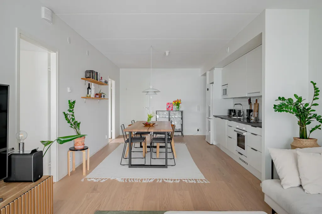 Living Room - 3-Bedroom Apartment with Balcony in Helsinki