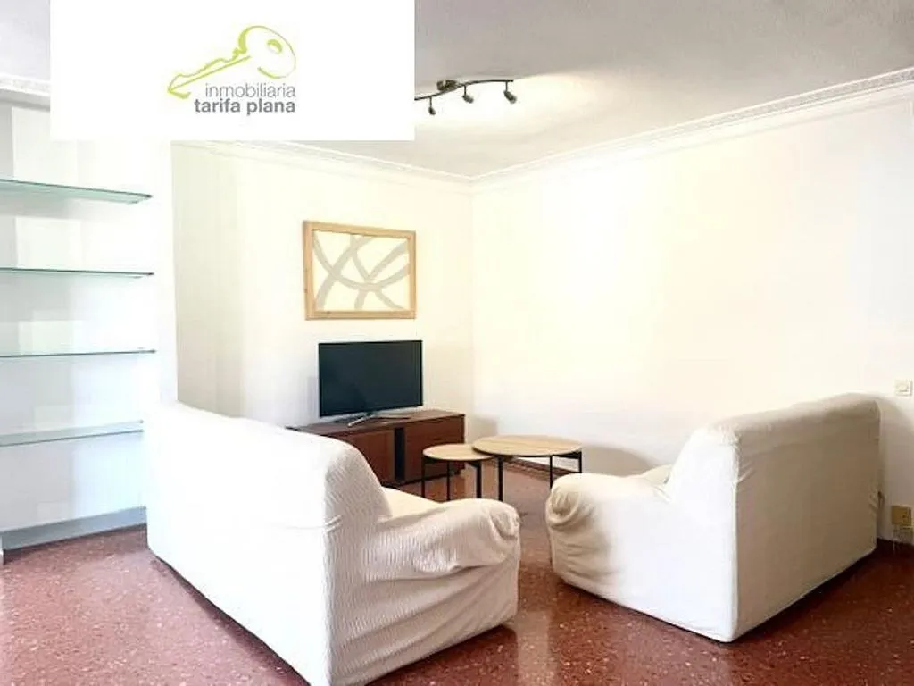 Séjour - Fully Furnished Flat with Garden in Benimaclet