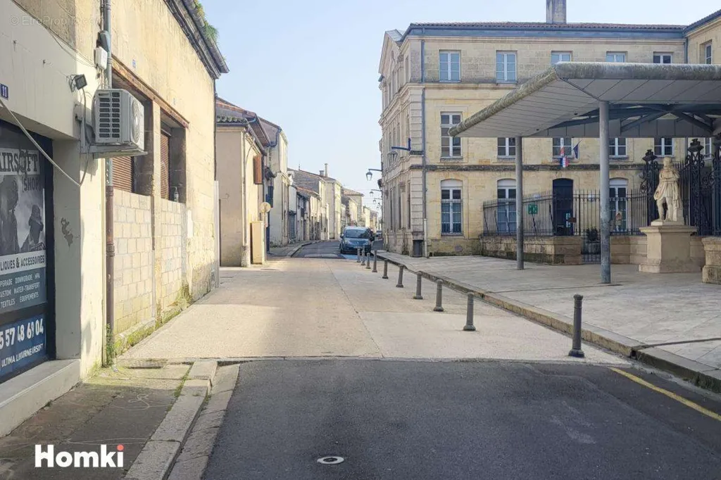 Välivaade - Commercial Property with Two Entrances in Libourne Centre