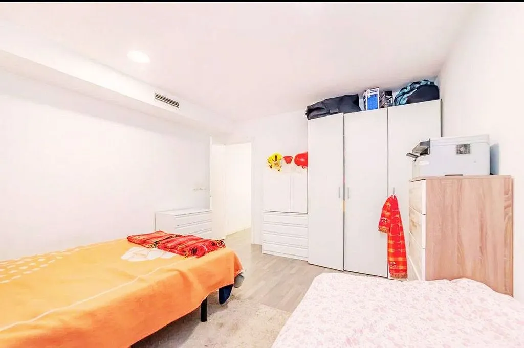 Camere da letto - Modern Loft with Garage in Industrial Zone