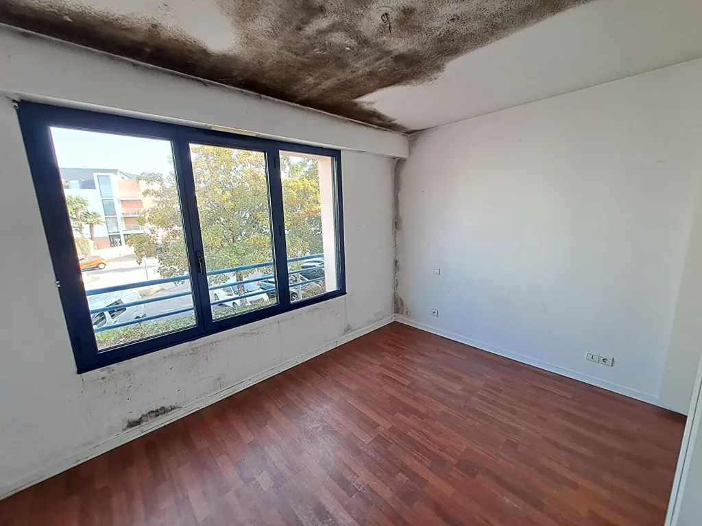 Pièces - Appartement Centre-Ville avec Terrasse à Challans