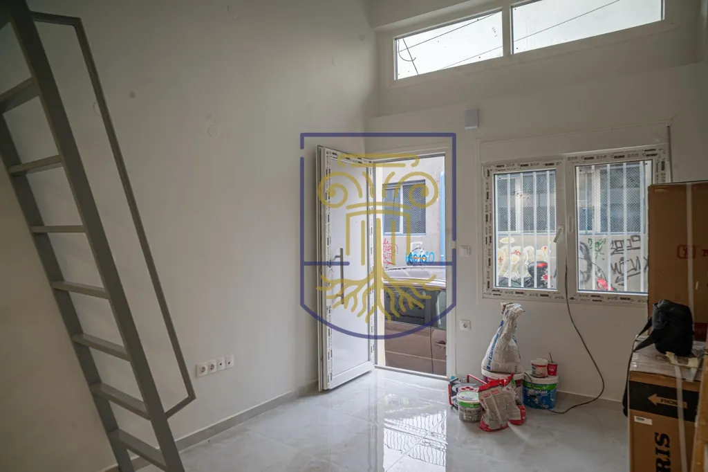 Stanze - Loft Studio with Balcony in Thessaloniki Centre