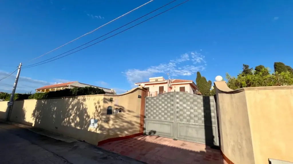 Välivaade - Rustic Villa with Sea View in Siracusa