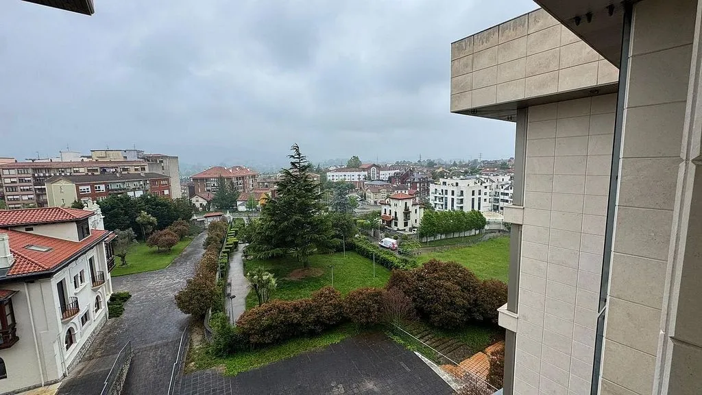 Balcon - Apartment with Garage in El Astillero