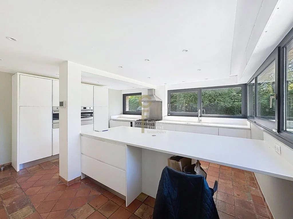 Kitchen - Architect's House with Garden in Croix