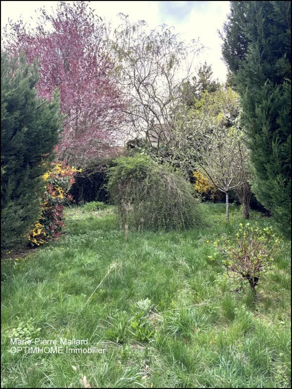 Aed - Family House with Garden in Bourganeuf