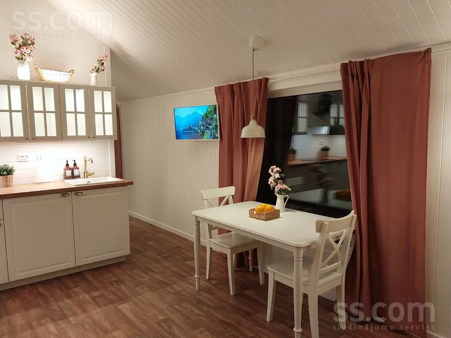 Söögituba - Log Cabin with Heating in Latvia