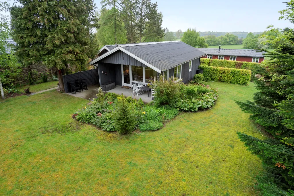 Õhuvaade - Charming Holiday Home with Terrace on Bogø