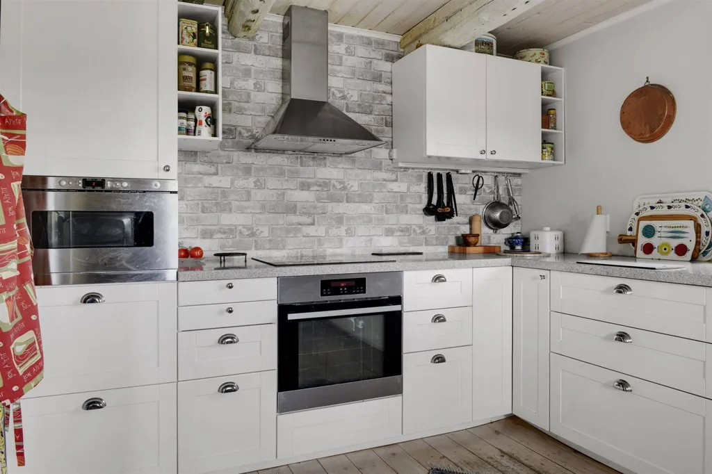 Cuisine - Villa with Garden and Views in Strö