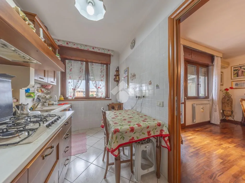 Söögituba - 3-Bedroom Apartment with Balcony in Settecamini