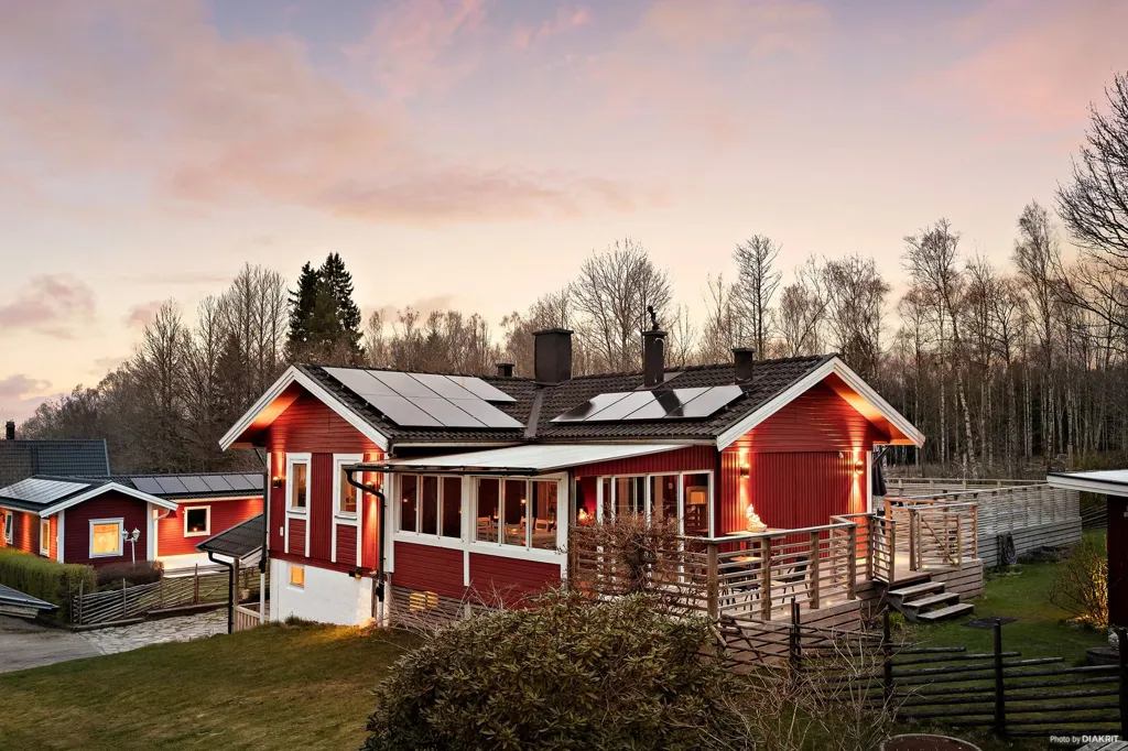 Välivaade - Villa with Pool in Borås