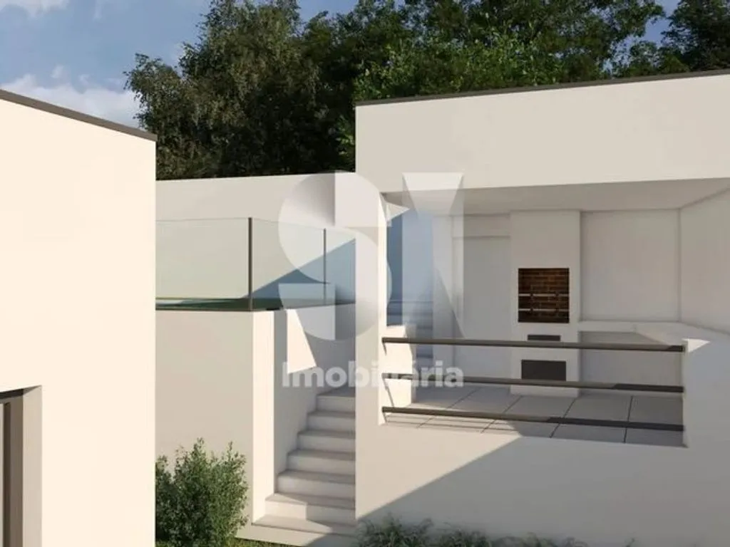 Luxury Villa with Private Pool in Rossas, Aveiro