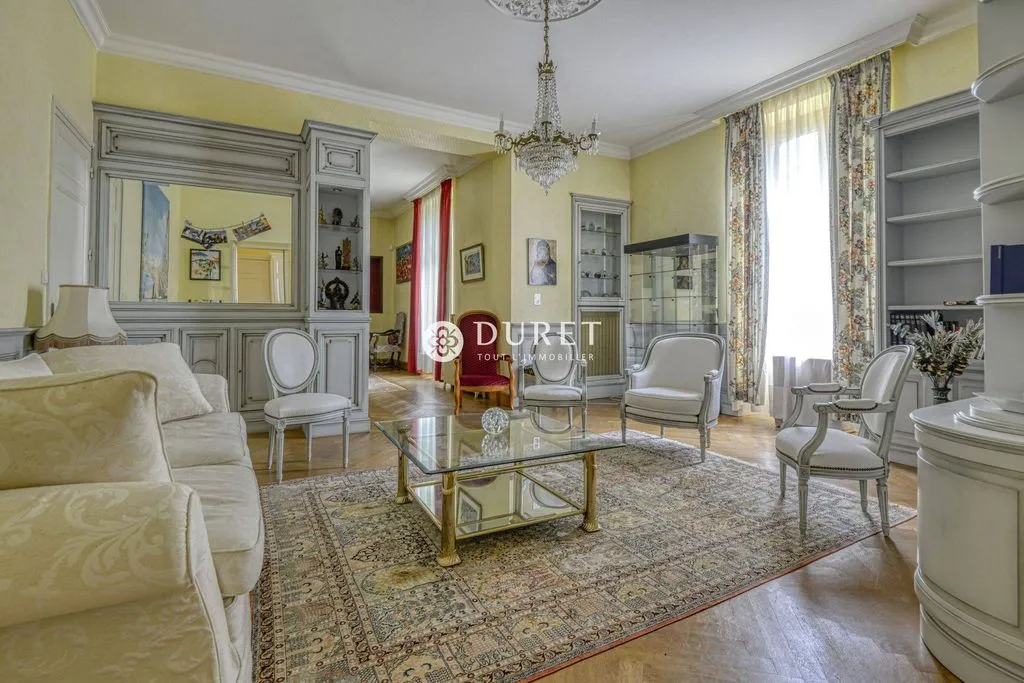 Séjour - Maison de Luxe avec Parc Boisé à Cugand