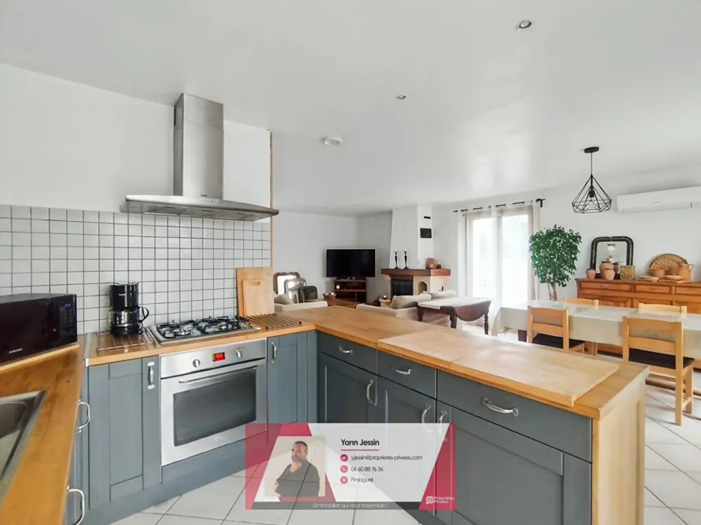 Köök - Single-Storey House with Large Garden in Roques