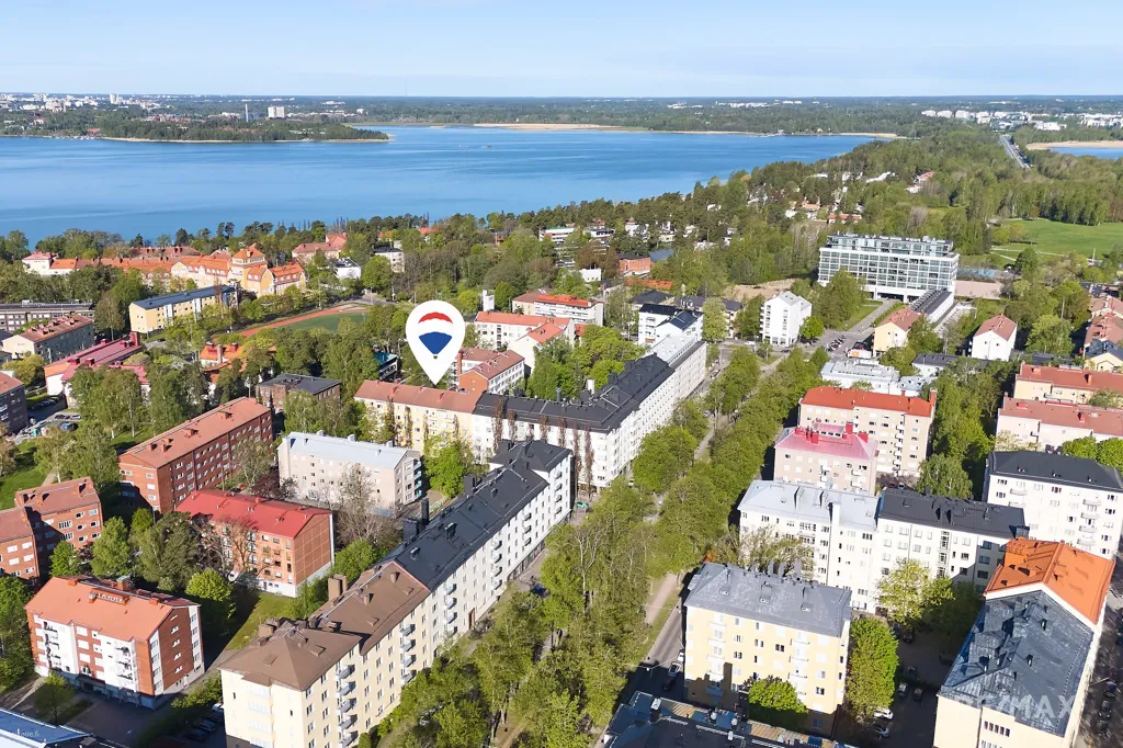 Õhuvaade - Modern Flat with Garden Access in Munkkiniemi