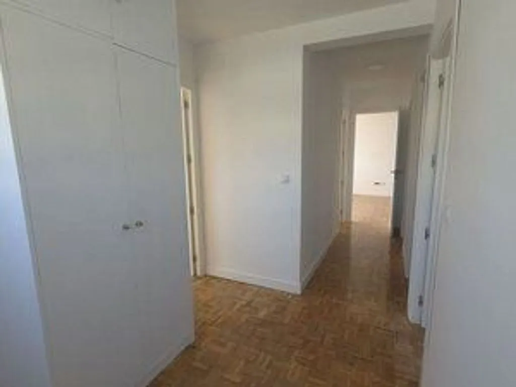 hallway_entrance