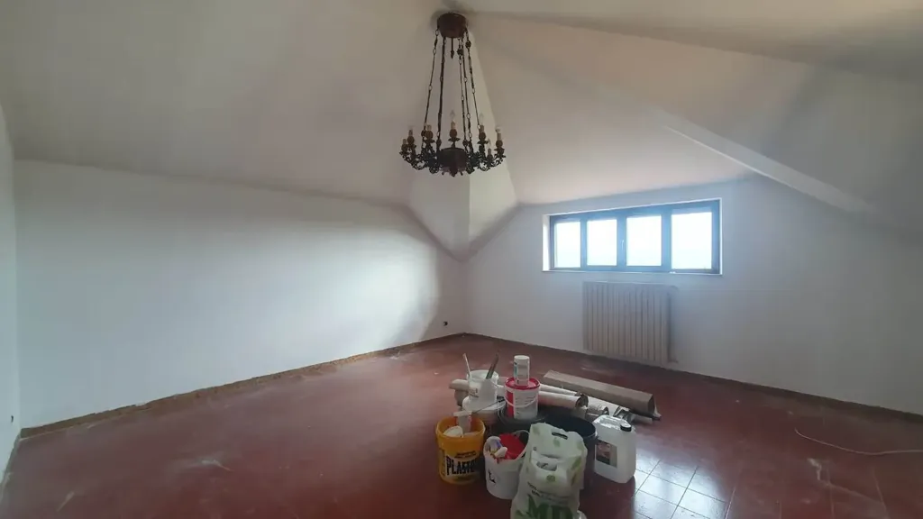 Pièces - Apartment with Panoramic Terrace in Fiano Romano