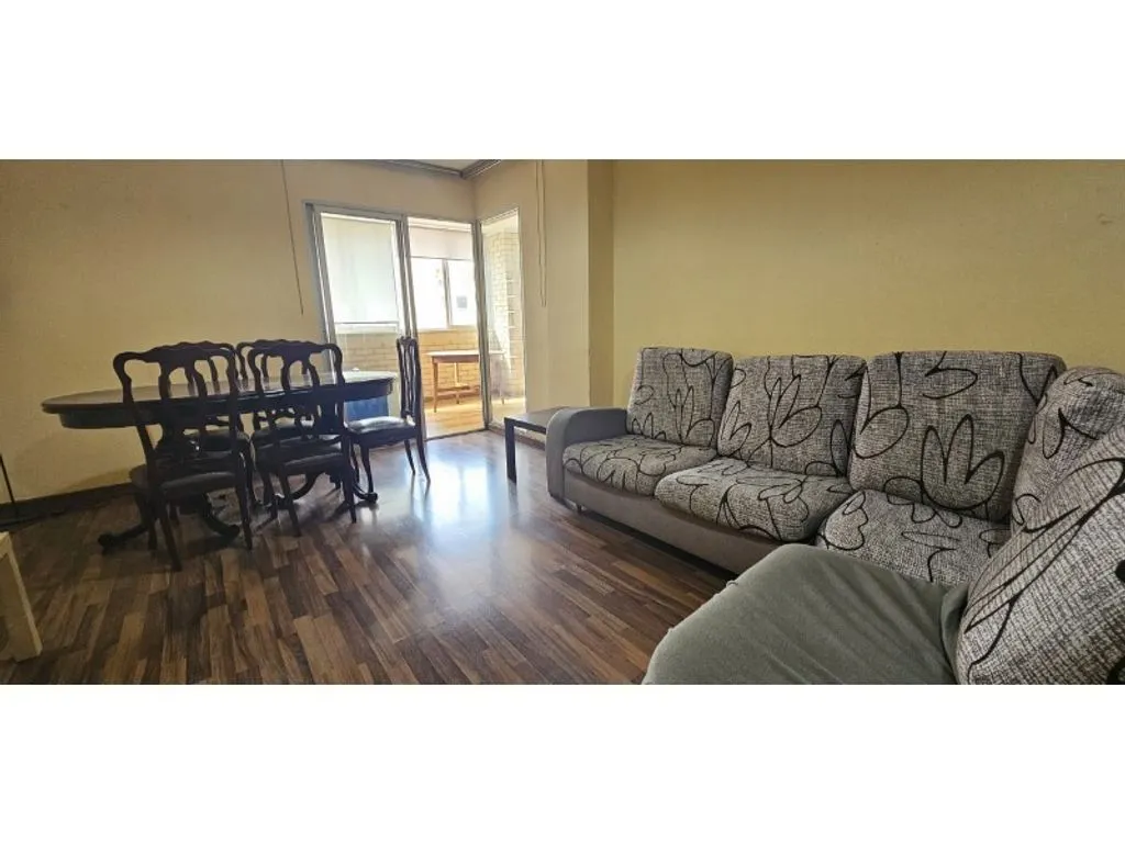 Elutuba - Luxury Flat with Glazed Terrace in Carranque, Málaga