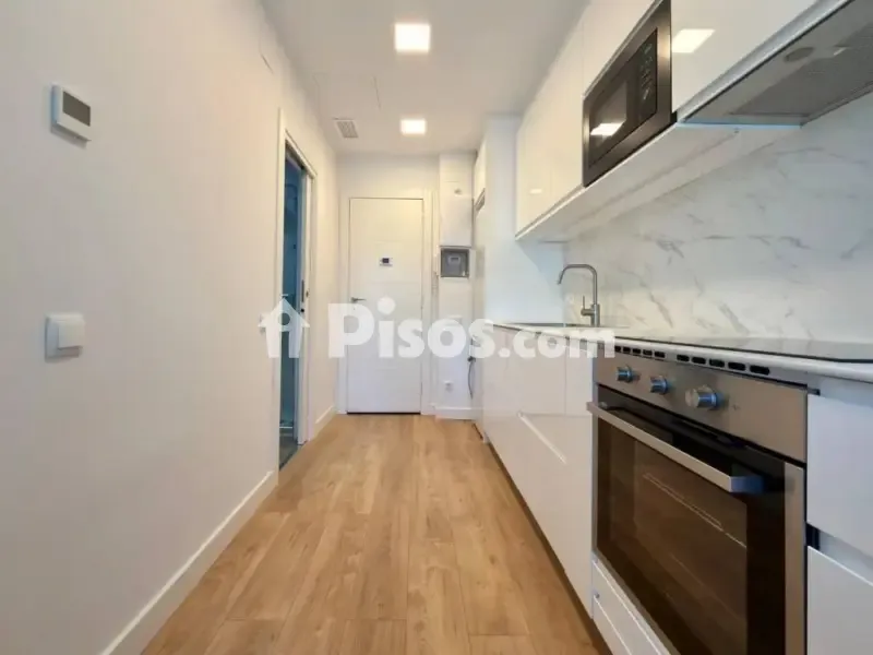 Cuisine - Recently Renovated Flat in Camp d'en Grassot, Barcelona