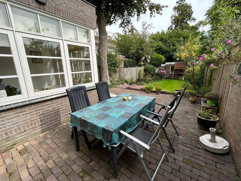 Terrass - Charmant Corner House with Garden in Eindhoven