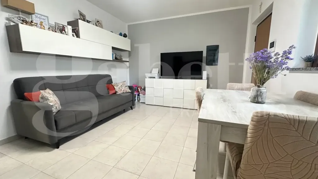 Séjour - Modernised 2-Bedroom Apartment in Milan