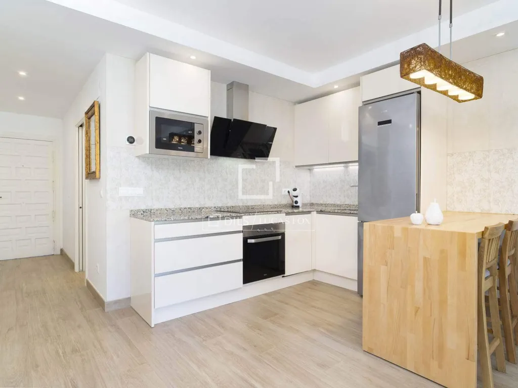 Cuisine - Contemporary Apartment with Terrace in Marbella