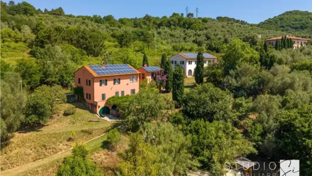 Vue aérienne - Country House with Pools in Vecchiano