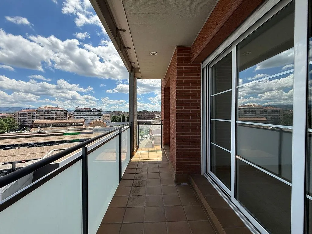 Rõdu - Duplex with Pool and Terrace in Mion - Puigberenguer