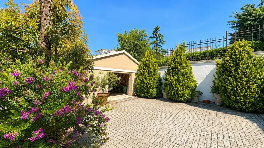 Jardin - Historic Villa with Garden in Ostra