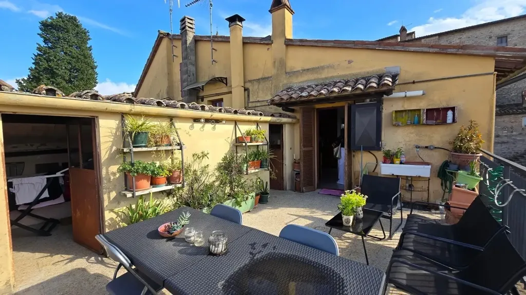 Terrass - Historic Apartment with Panoramic Terrace in Todi
