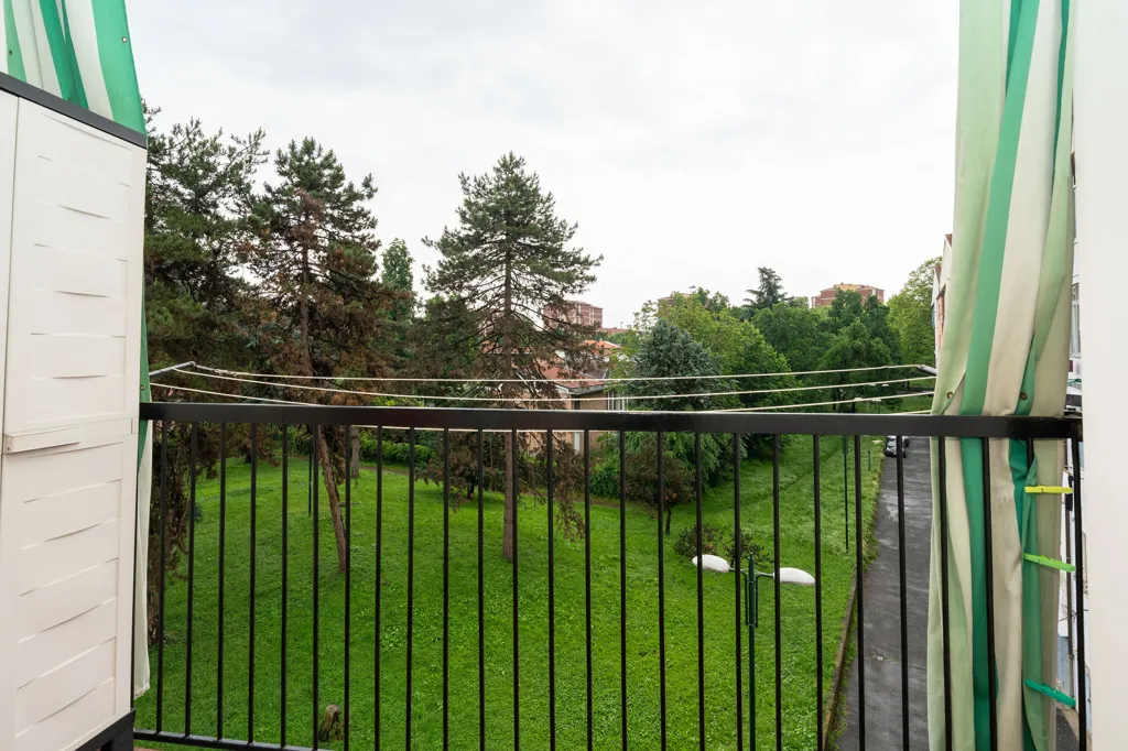Rõdu - Apartment with Balcony in Torino, Vallette Lucento