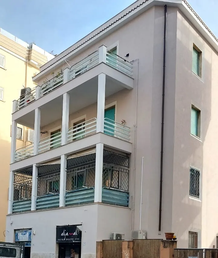 Välivaade - Apartment with Terrace in Nettuno Centre