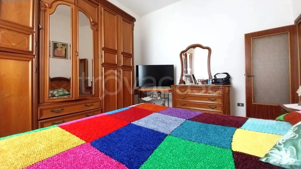 Chambres - Restored Apartment in Historic Centre, Foligno