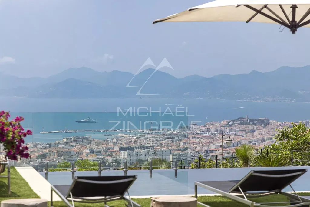 Terrasse - Villa de luxe avec vue mer à Cannes