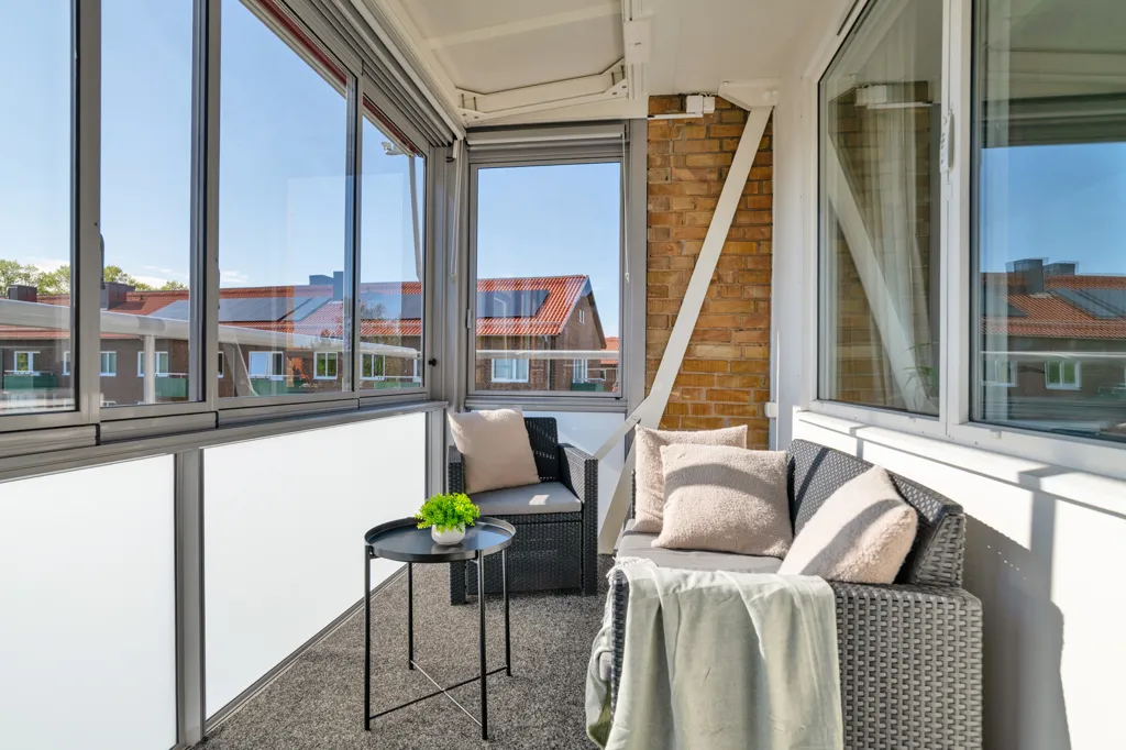 Balcon - Apartment with Large Balcony in Helsingborg