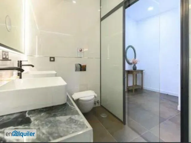 Bagni - Modern Apartment with A/C in Malasaña, Madrid