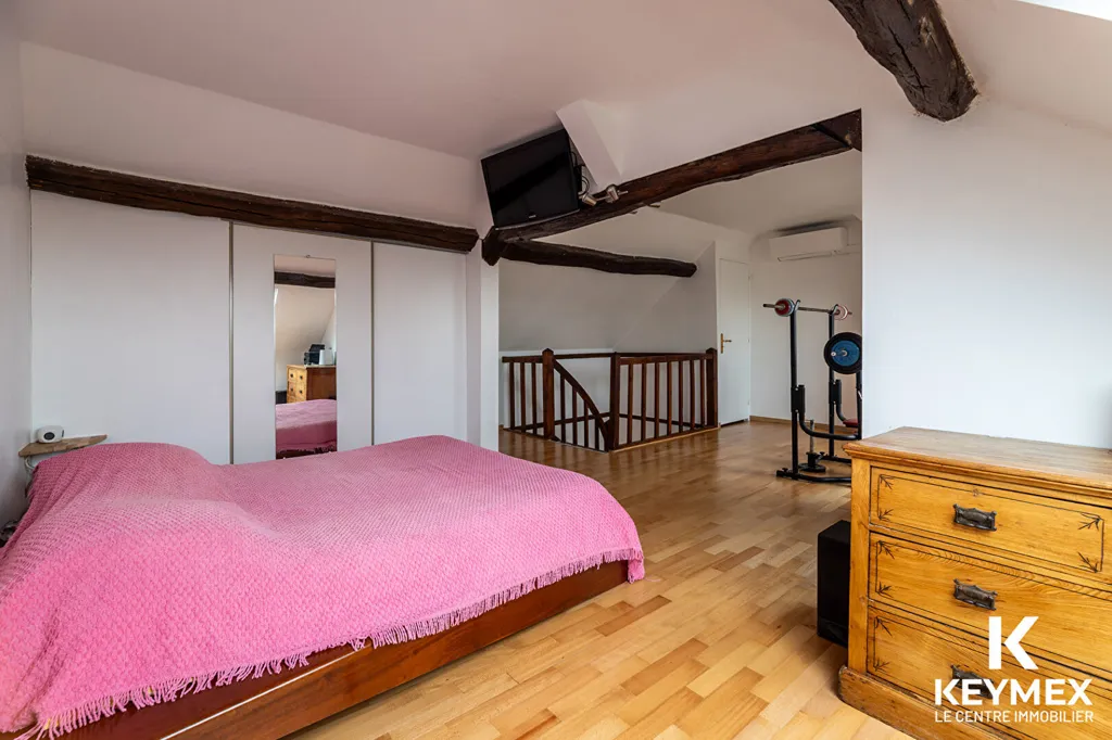 Chambres - Maison de Caractère avec Jardin à Viarmes