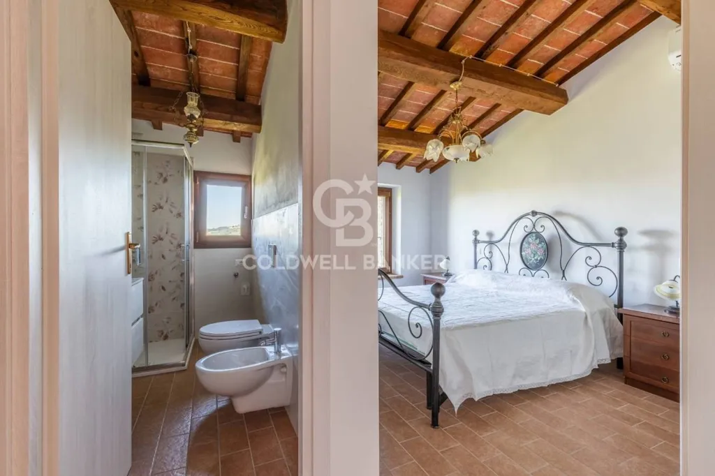 Magamistoad - Rustic Terraced House with Panoramic Terrace in Collazzone