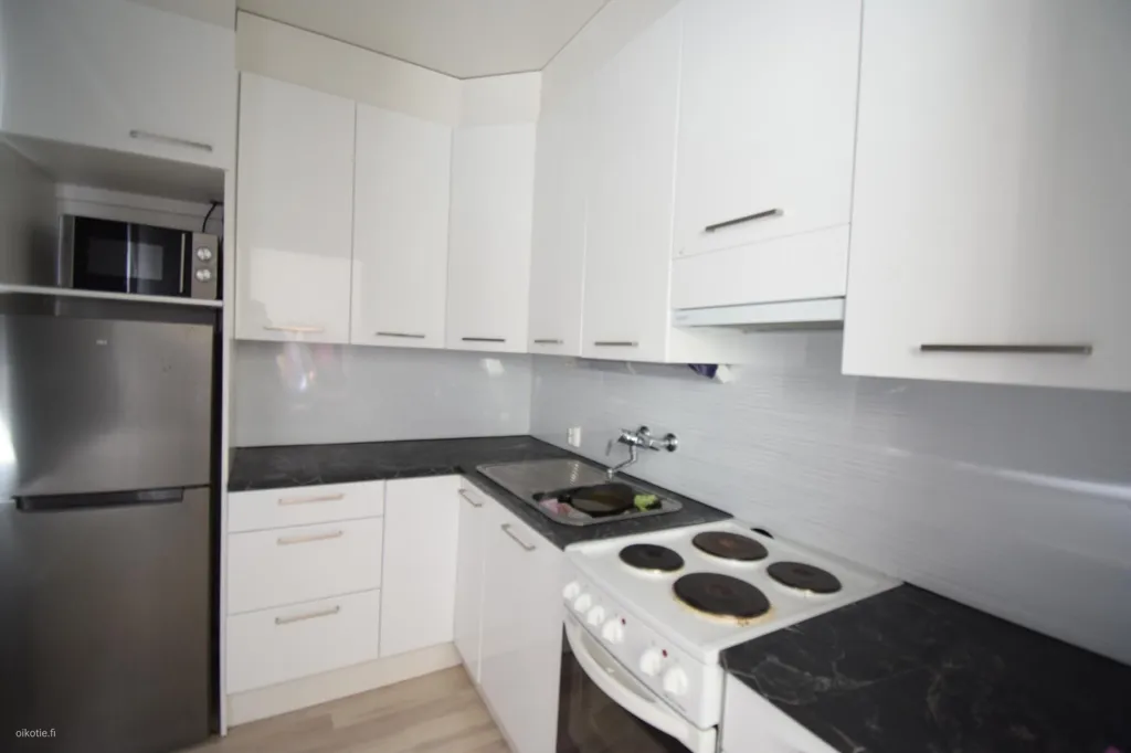 Cucina - Modern Flat near Mikkolan Centre, Pori